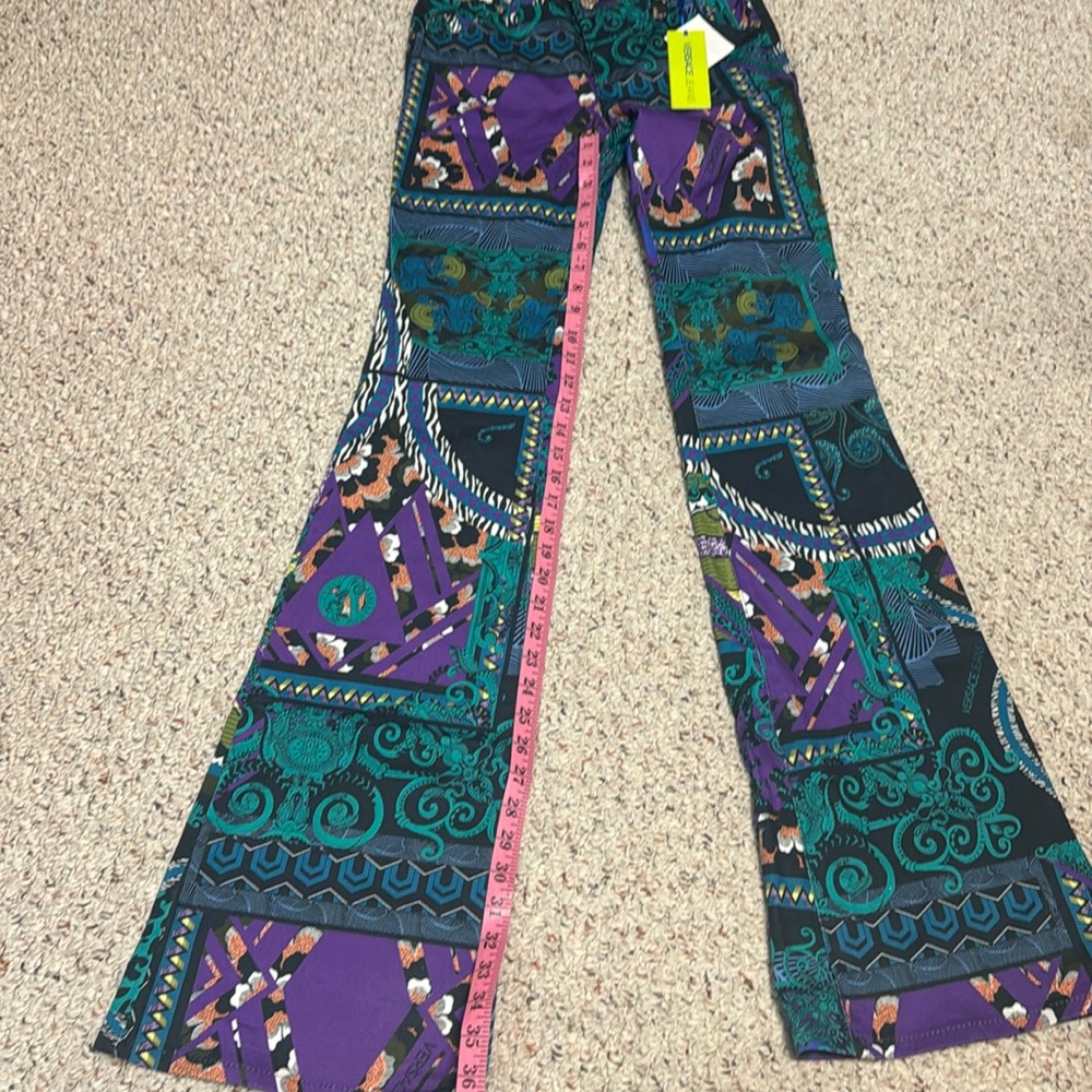 VERSACE JEANS size 26 Flare Cut 5 pocket rivet NWT